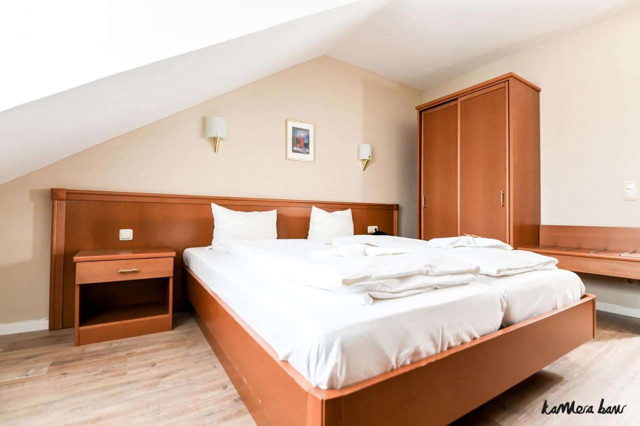 Hotel Blutenburg Munich Luaran gambar