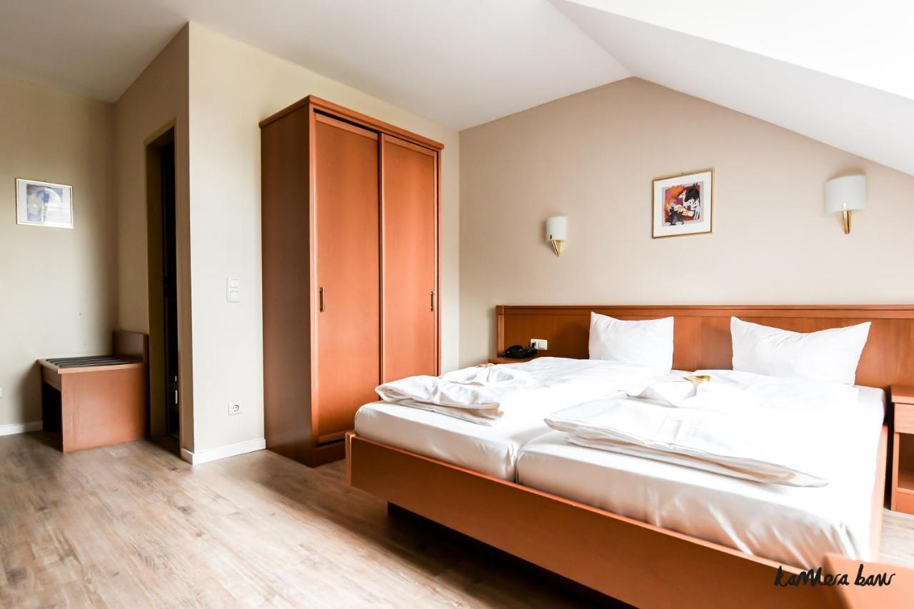 Hotel Blutenburg Munich Luaran gambar