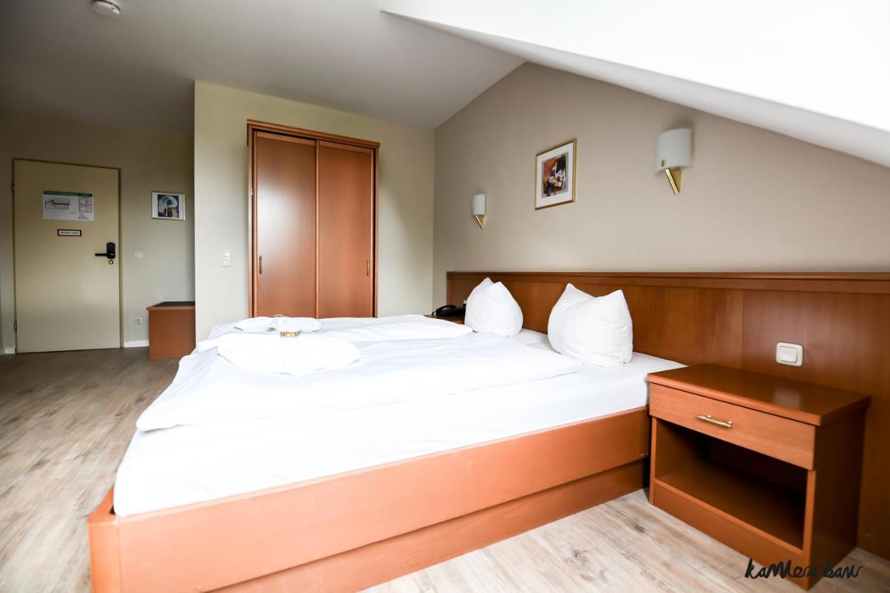 Hotel Blutenburg Munich Luaran gambar
