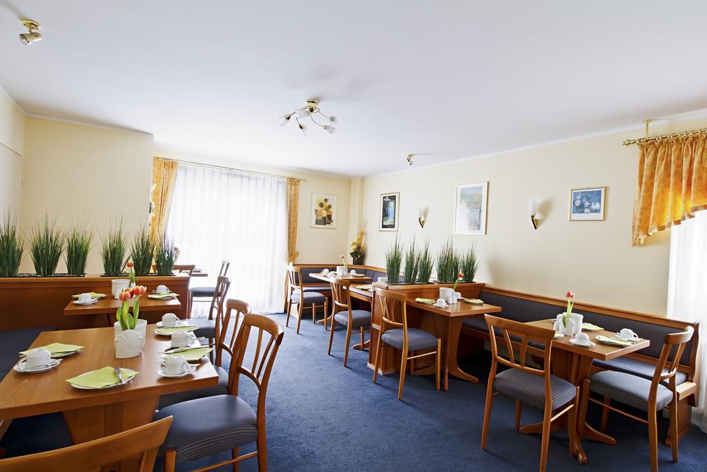 Hotel Blutenburg Munich Luaran gambar
