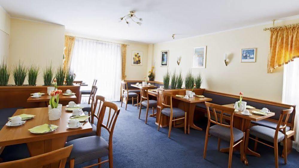 Hotel Blutenburg Munich Luaran gambar